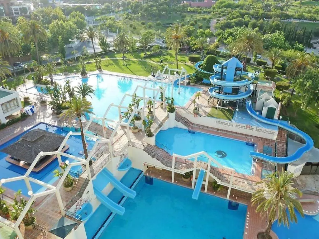 Benal Beach 贝纳尔马德纳